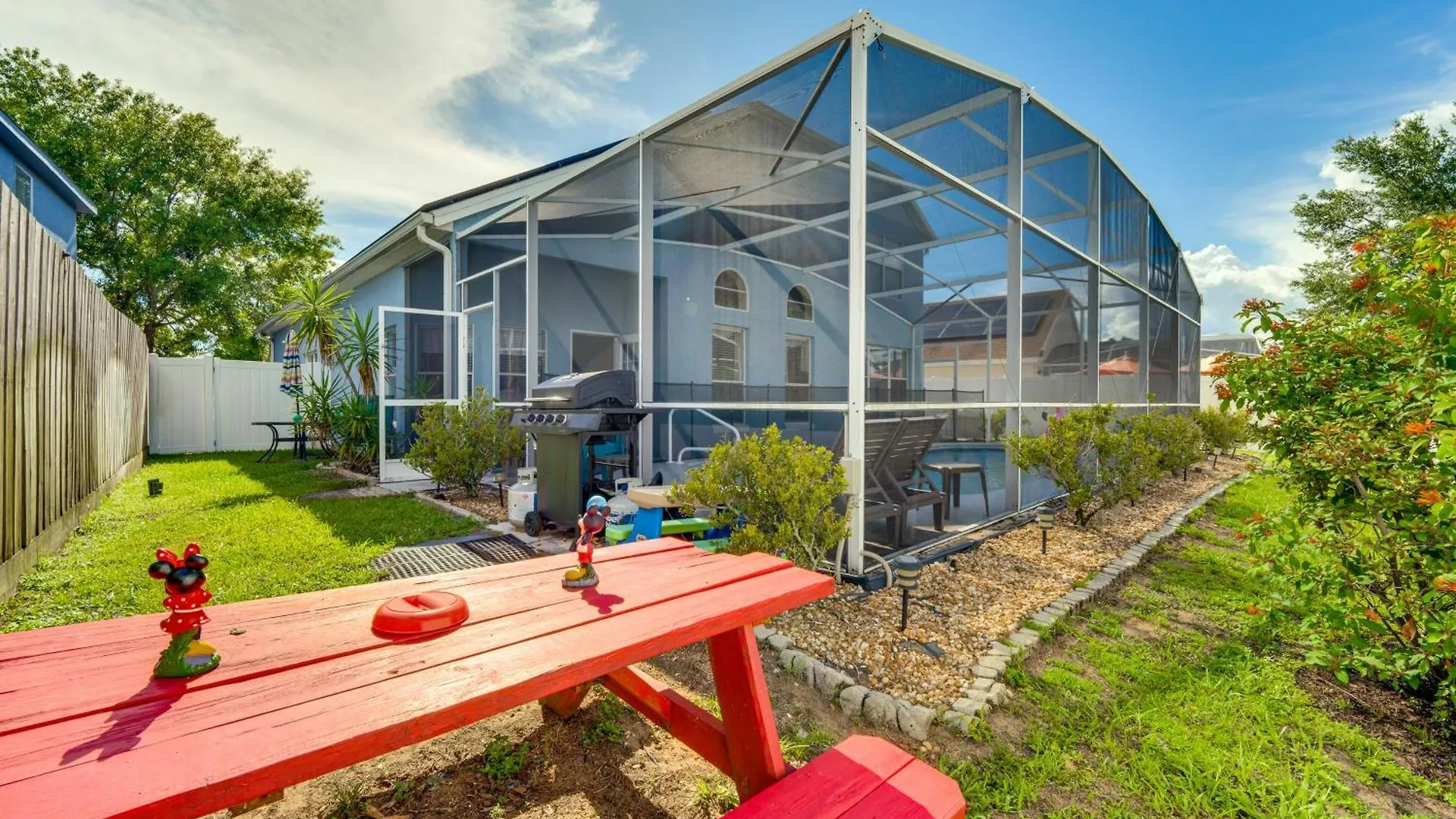 Disney-themed With Heated Pool, 10 Mi To Parks Villa Kissimmee