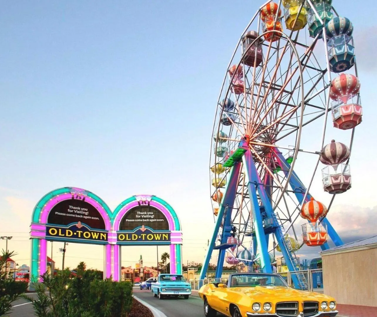1-1 Condo-hotel With Double Bed And Community Pool Miles From Disney! アパート *