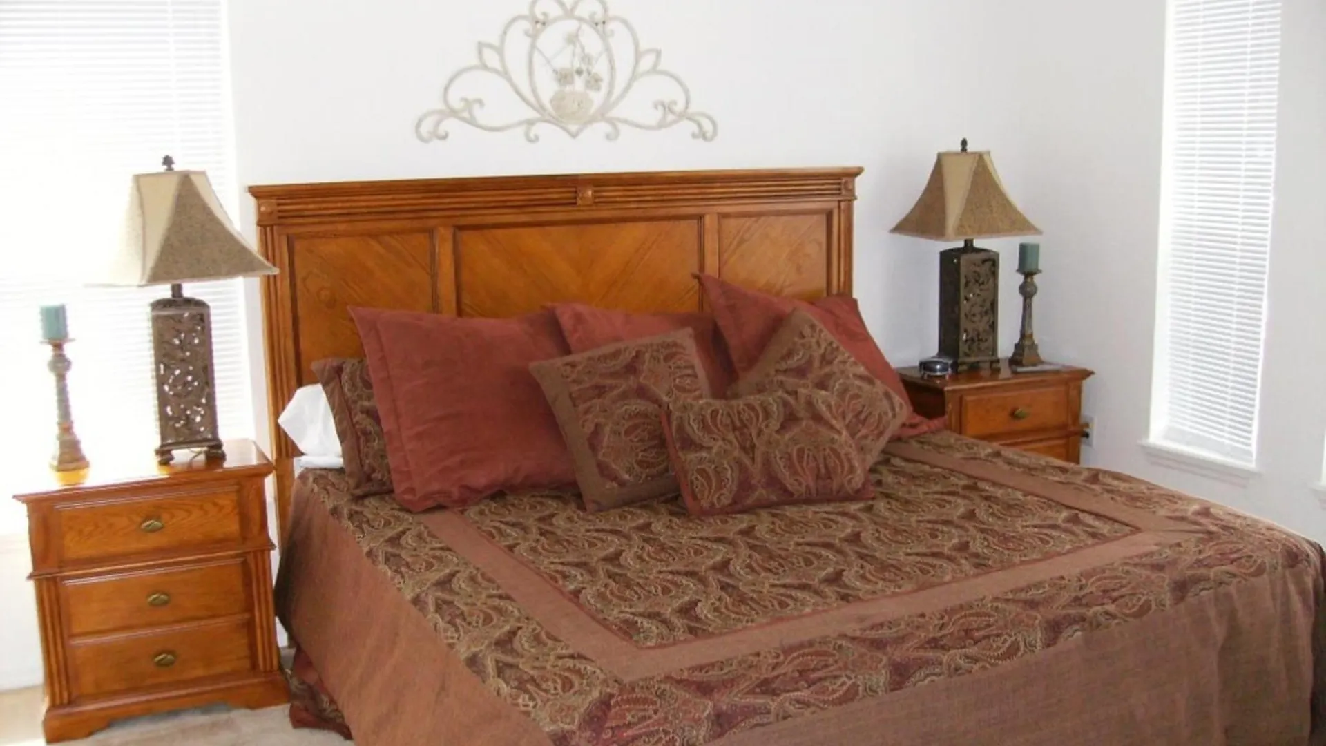 3 Bedroom Budget With Private Pool *