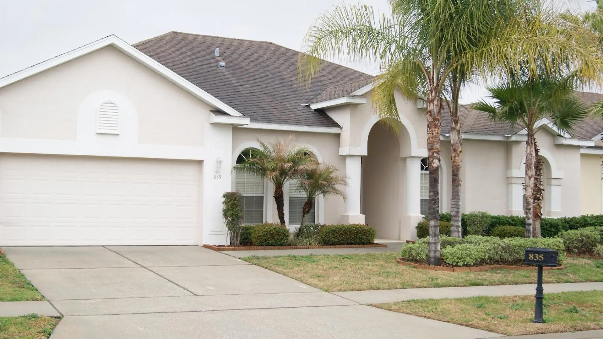 3 Bedroom Budget With Private Pool