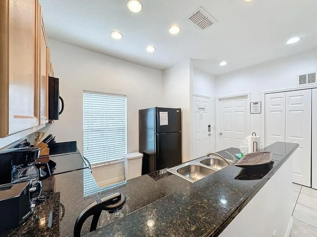 Amazing Townhouse Close To 2 Bed 2,5 Bath Townhouse Holiday home *