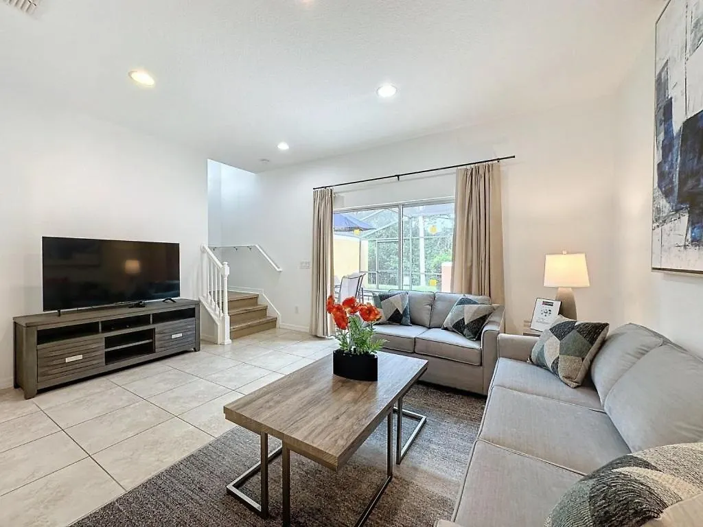 Amazing Townhouse Close To 2 Bed 2,5 Bath Townhouse Kissimmee