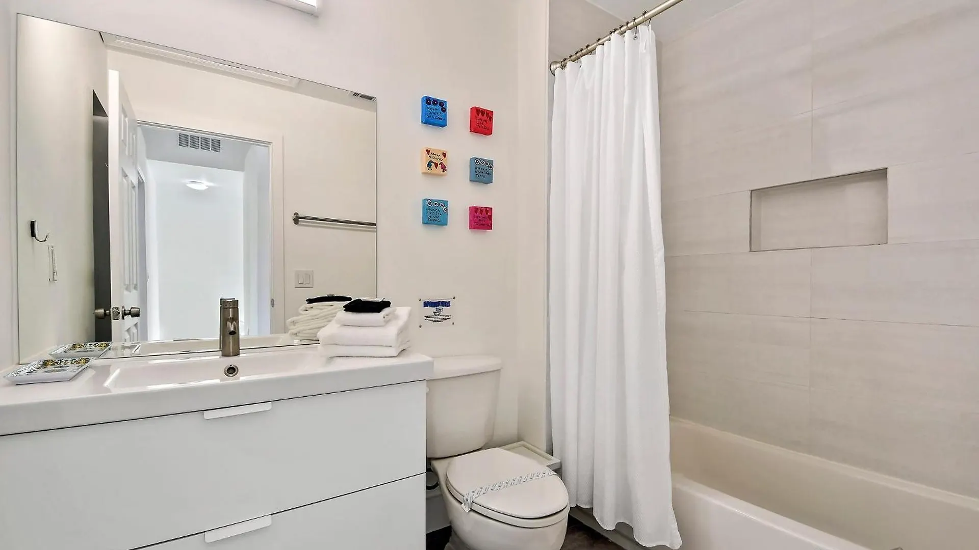 139pbd-svh Lovely New Townhome!
