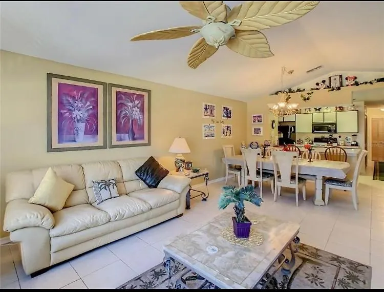 Spacious Close To Attractions Kissimmee