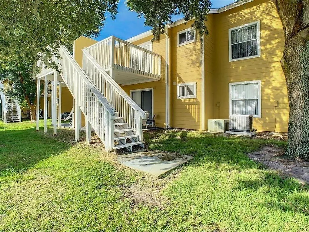 Spacious Close To Attractions Apartment *