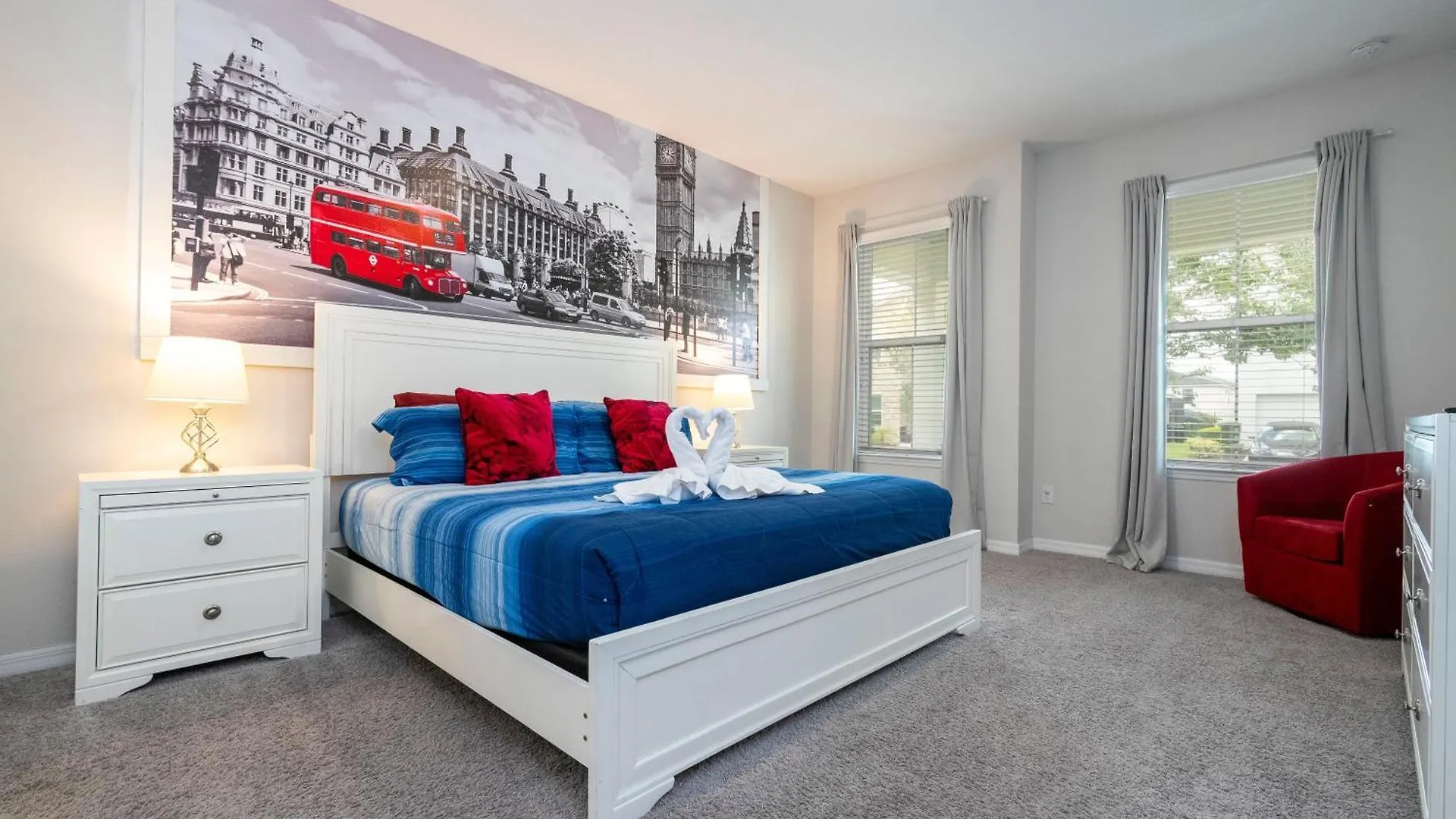 5br Modern Luxury With Game Pool * Four Corners
