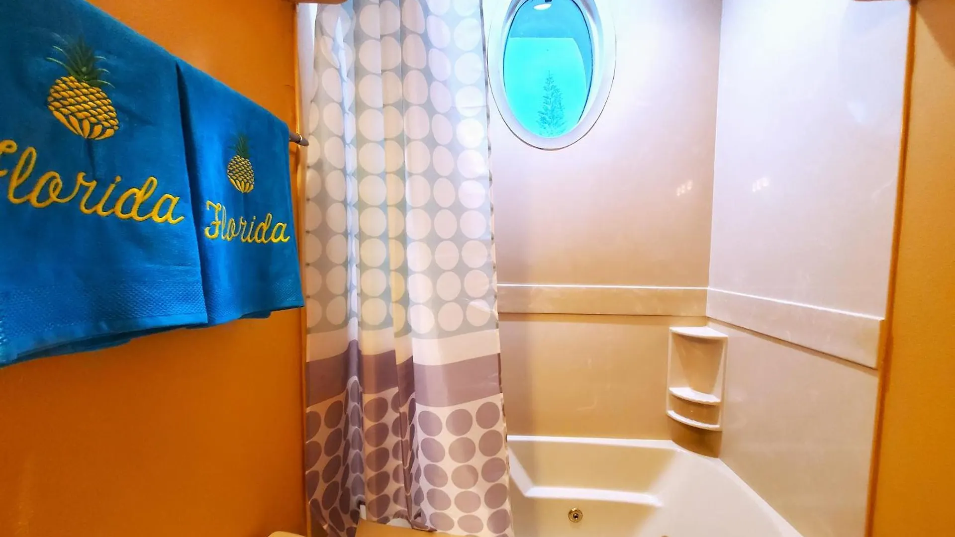 Villa Stars Manor-disney-universal-pool-22people *