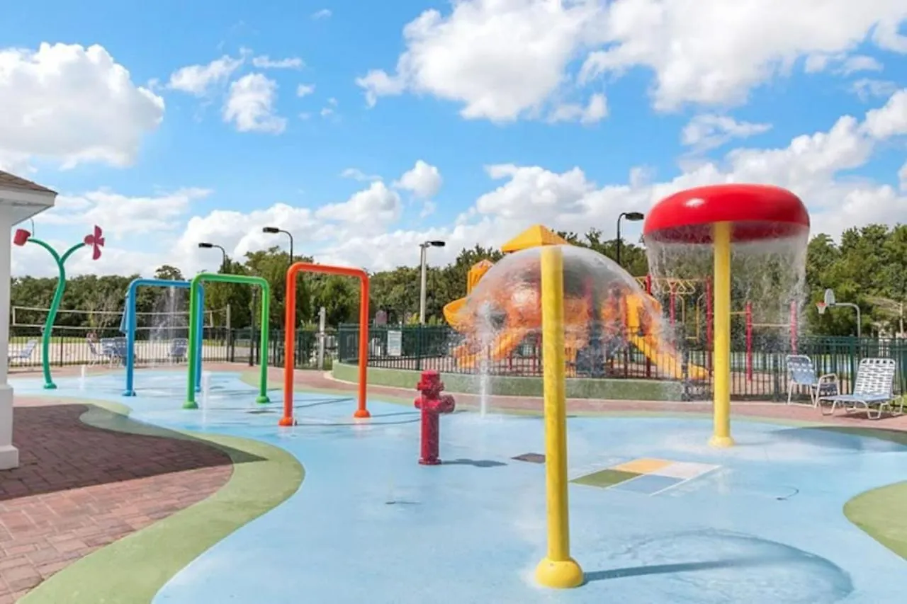 4 Bedroom 3 Bathroom At Seven Dwarfs 8-107 * Kissimmee