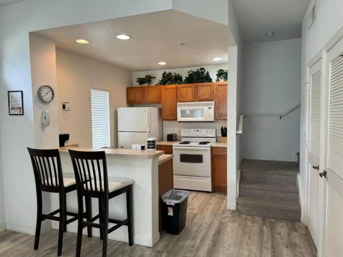 4 Bedroom 3 Bathroom At Seven Dwarfs 8-107