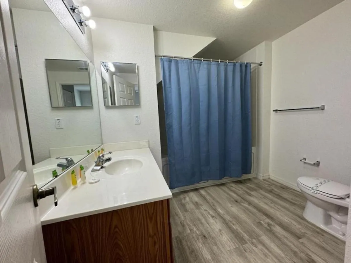 4 Bedroom 3 Bathroom At Seven Dwarfs 8-107 * Kissimmee