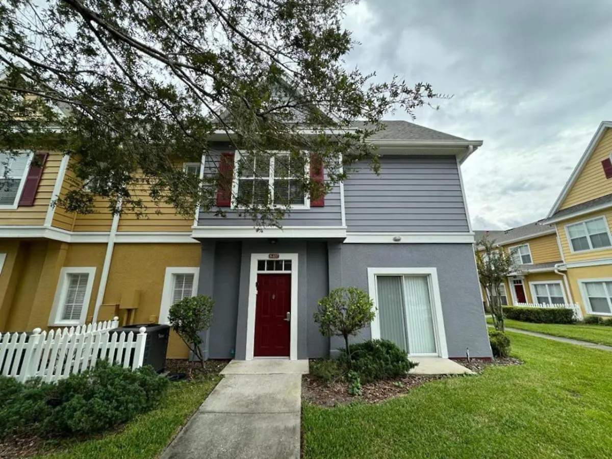 4 Bedroom 3 Bathroom At Seven Dwarfs 8-107 Kissimmee