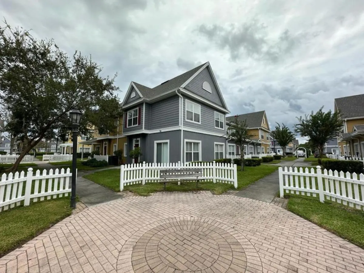Holiday home 4 Bedroom 3 Bathroom At Seven Dwarfs 8-107 *
