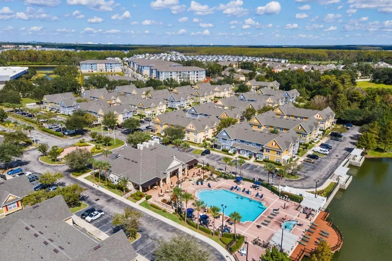 4 Bedroom 3 Bathroom At Seven Dwarfs 24-102 Holiday home Kissimmee