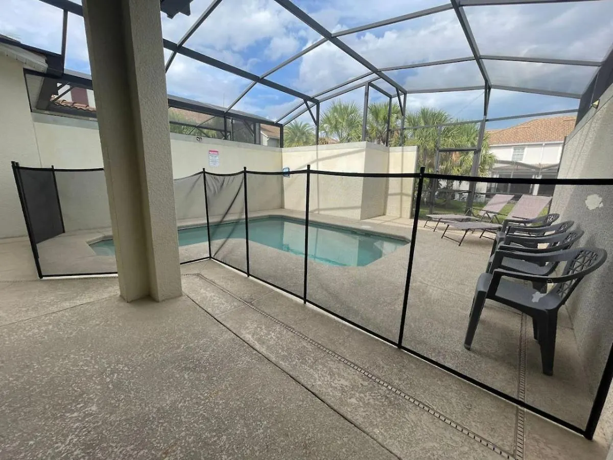 4 Bedroom 3 Bathroom Storey 4895ct Holiday home