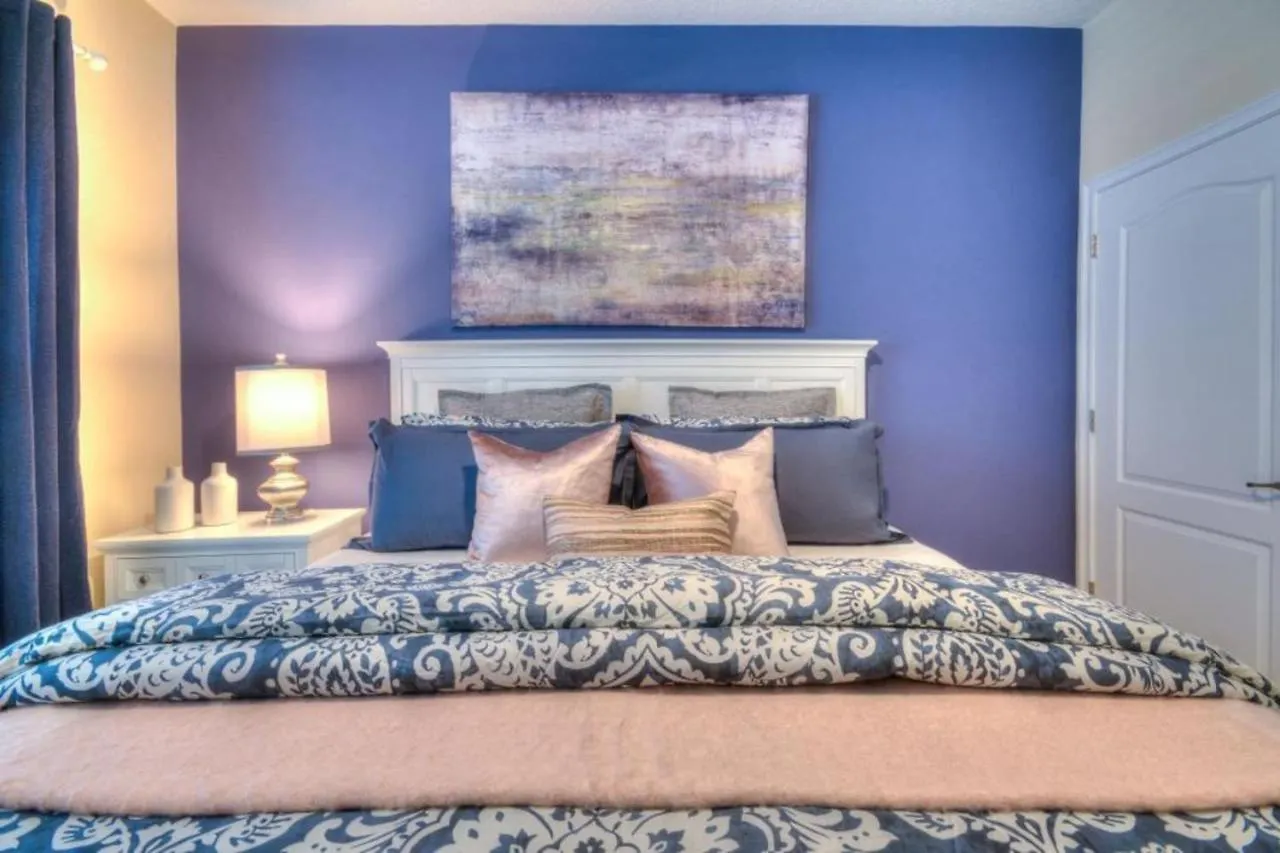 Holiday home 4 Bedroom 3 Bathroom Storey 4895ct