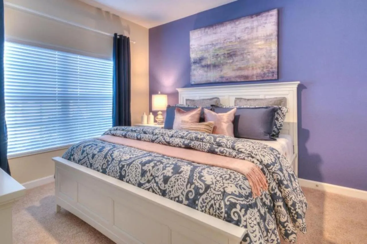 4 Bedroom 3 Bathroom Storey 4895ct