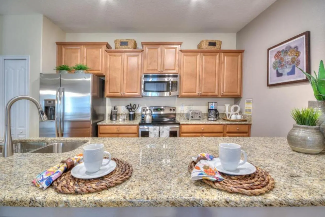 Holiday home 4 Bedroom 3 Bathroom Storey 4895ct Kissimmee