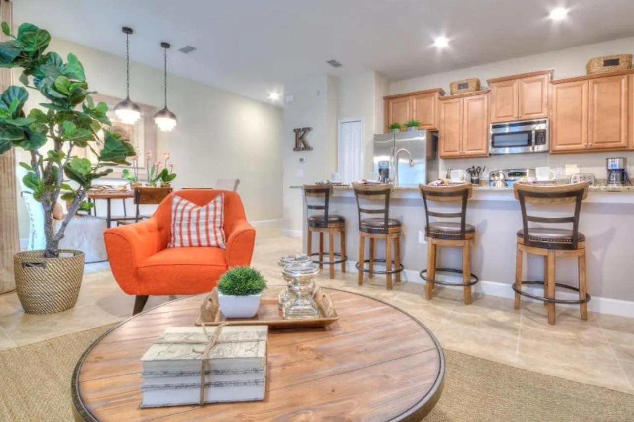 4 Bedroom 3 Bathroom Storey 4895ct *