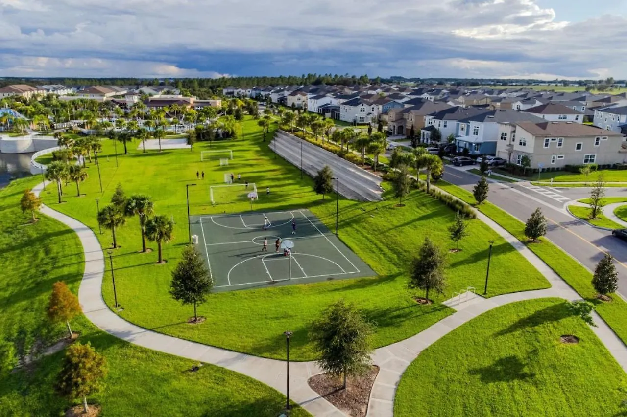 4 Bedroom 3.5 Bathroom Solara 9024em * Kissimmee