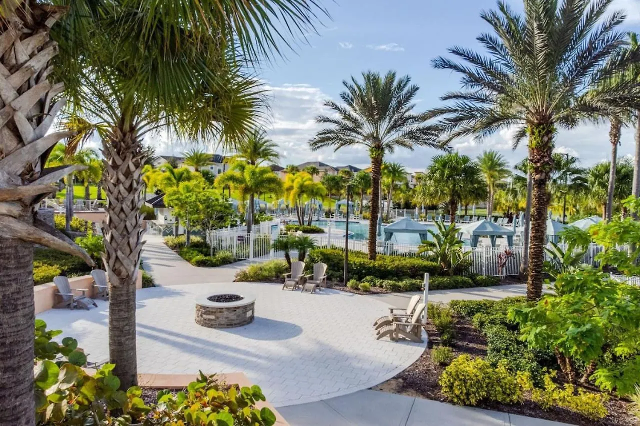 4 Bedroom 3.5 Bathroom Solara 9024em Kissimmee