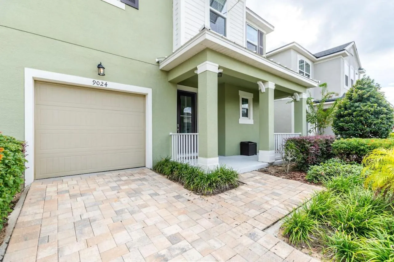 4 Bedroom 3.5 Bathroom Solara 9024em * Kissimmee