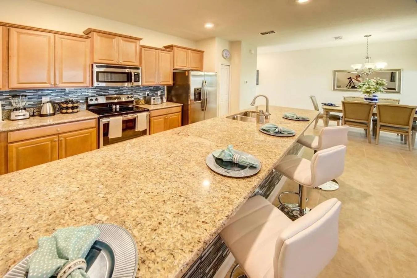 Storey 4b3b Town With Private Pool Holiday home *