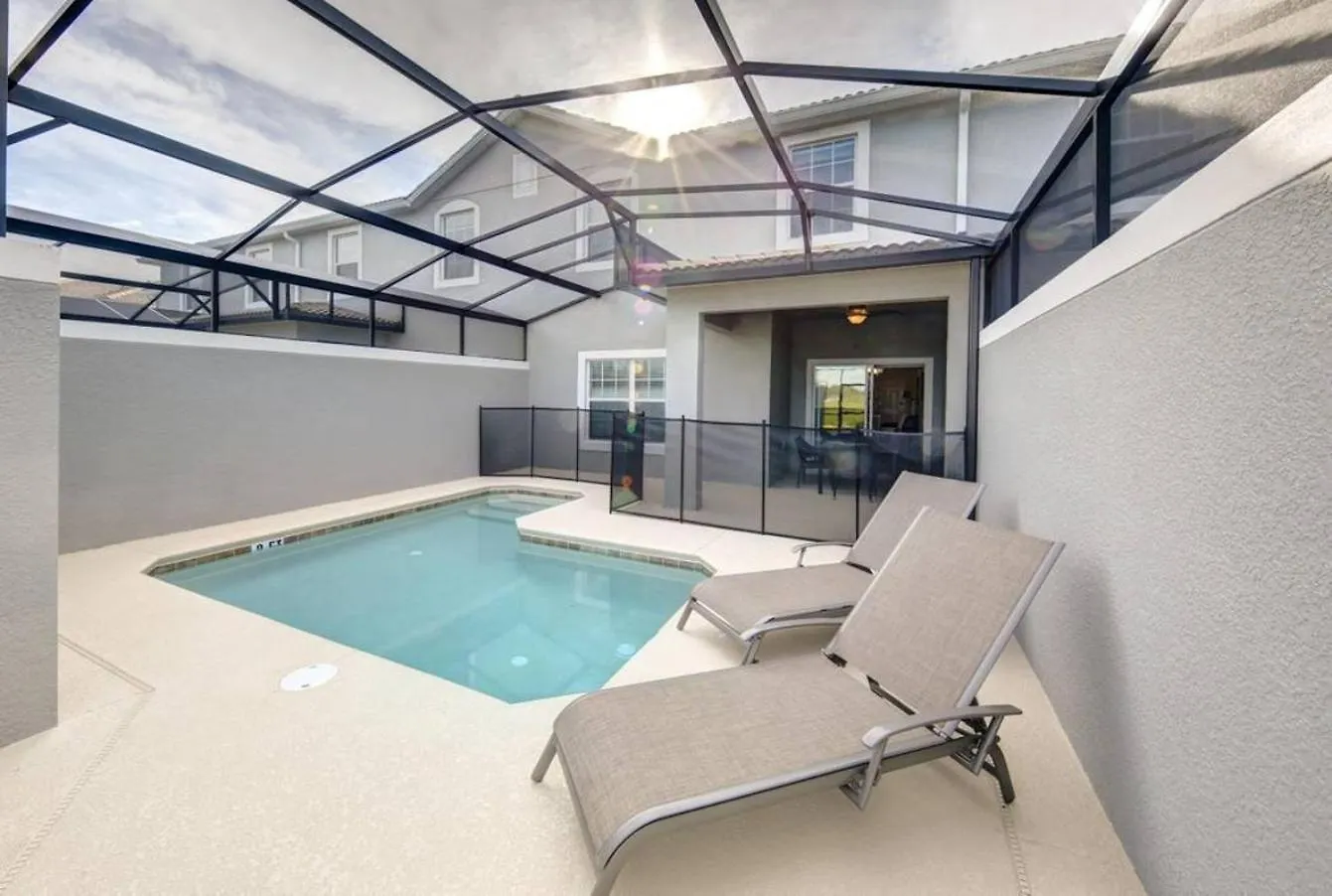 Storey 4b3b Town With Private Pool Holiday home Kissimmee
