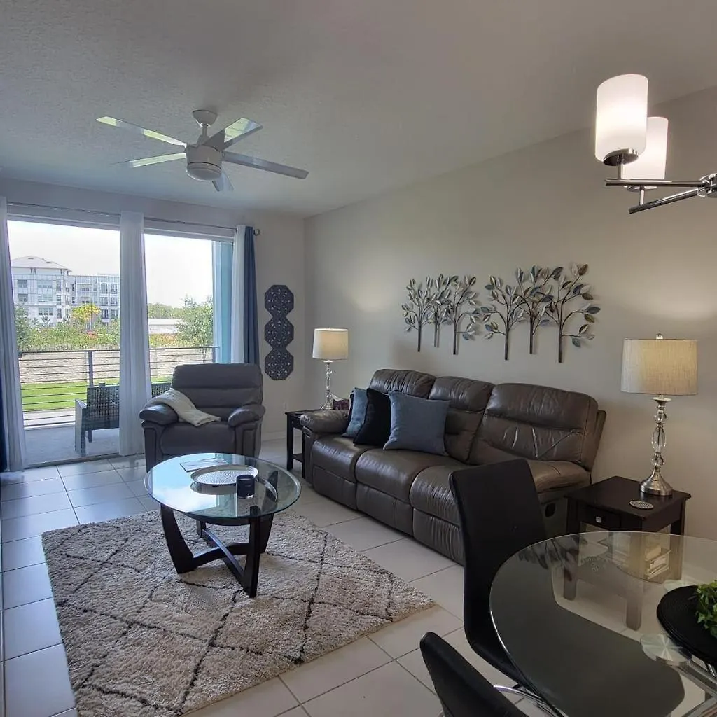 Apartment - Storey 423