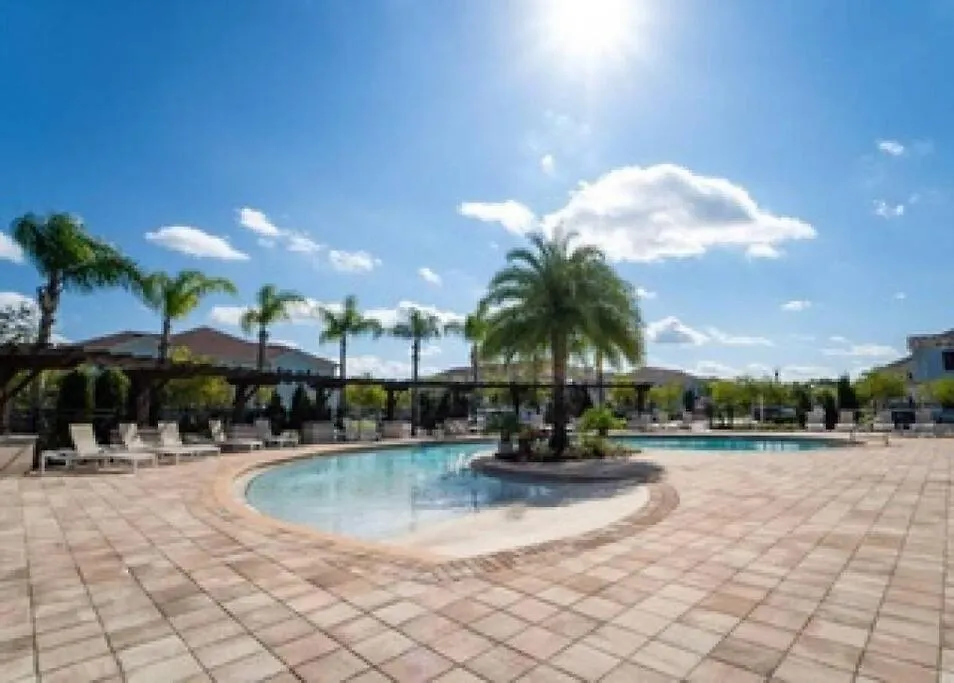 Tropical Getaway With Xbox & Ps5 Gaming Paradise
