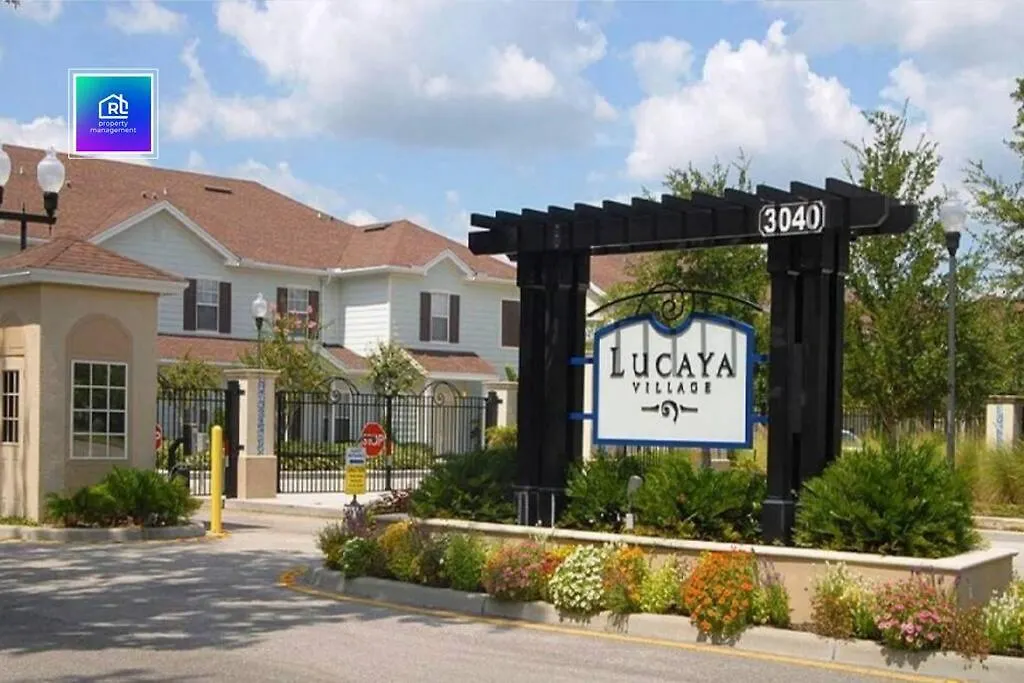 Spacious 4-bedroom House Near Disney Holiday home Kissimmee