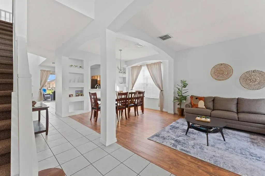 7br Family Friendly Pool Near World 度假居 *