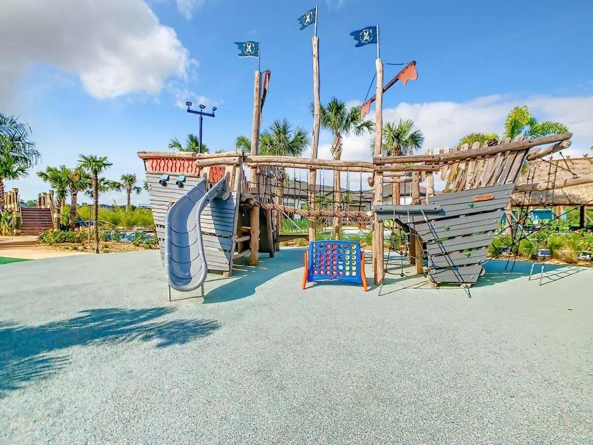 Terrific Thematic Lakeview 2b With 2 Clubhouses * Kissimmee