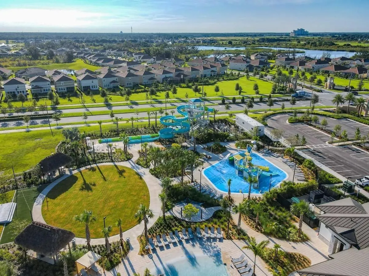 Superb Thematic 2br With 2 Clubhouses * Kissimmee