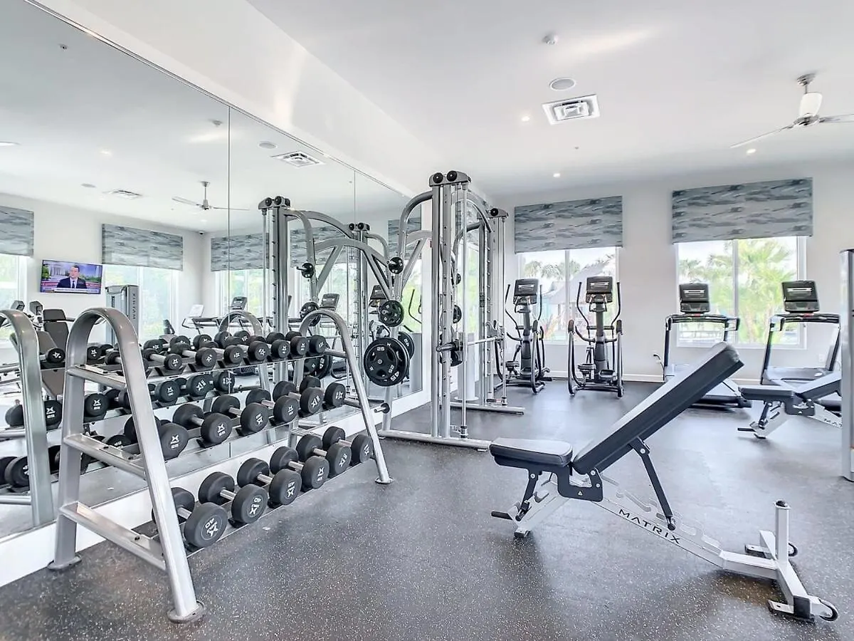 Terrific Thematic Lakeview 2b With 2 Clubhouses * Kissimmee
