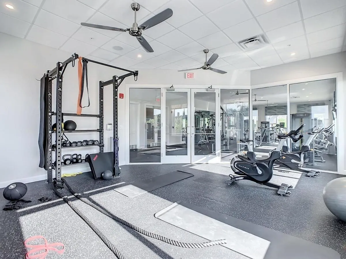 Terrific Thematic Lakeview 2b With 2 Clubhouses