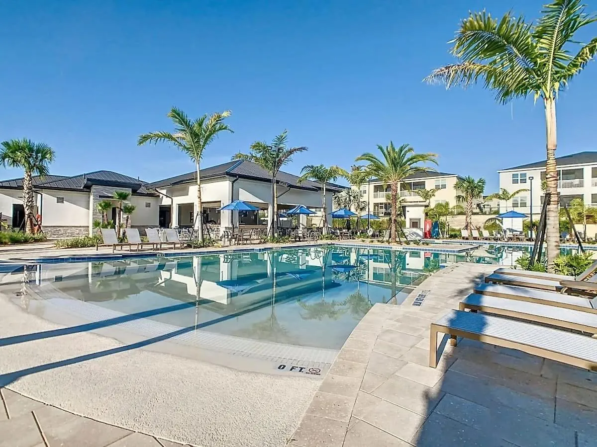 Superb Thematic 2br With 2 Clubhouses * Kissimmee