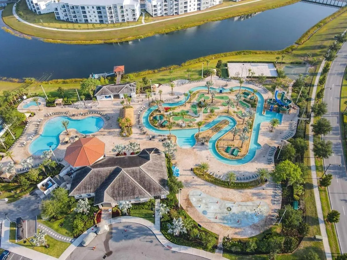 Terrific Thematic Lakeview 2b With 2 Clubhouses Holiday home