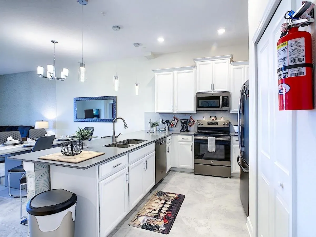 Superb Thematic 2br With 2 Clubhouses * Kissimmee