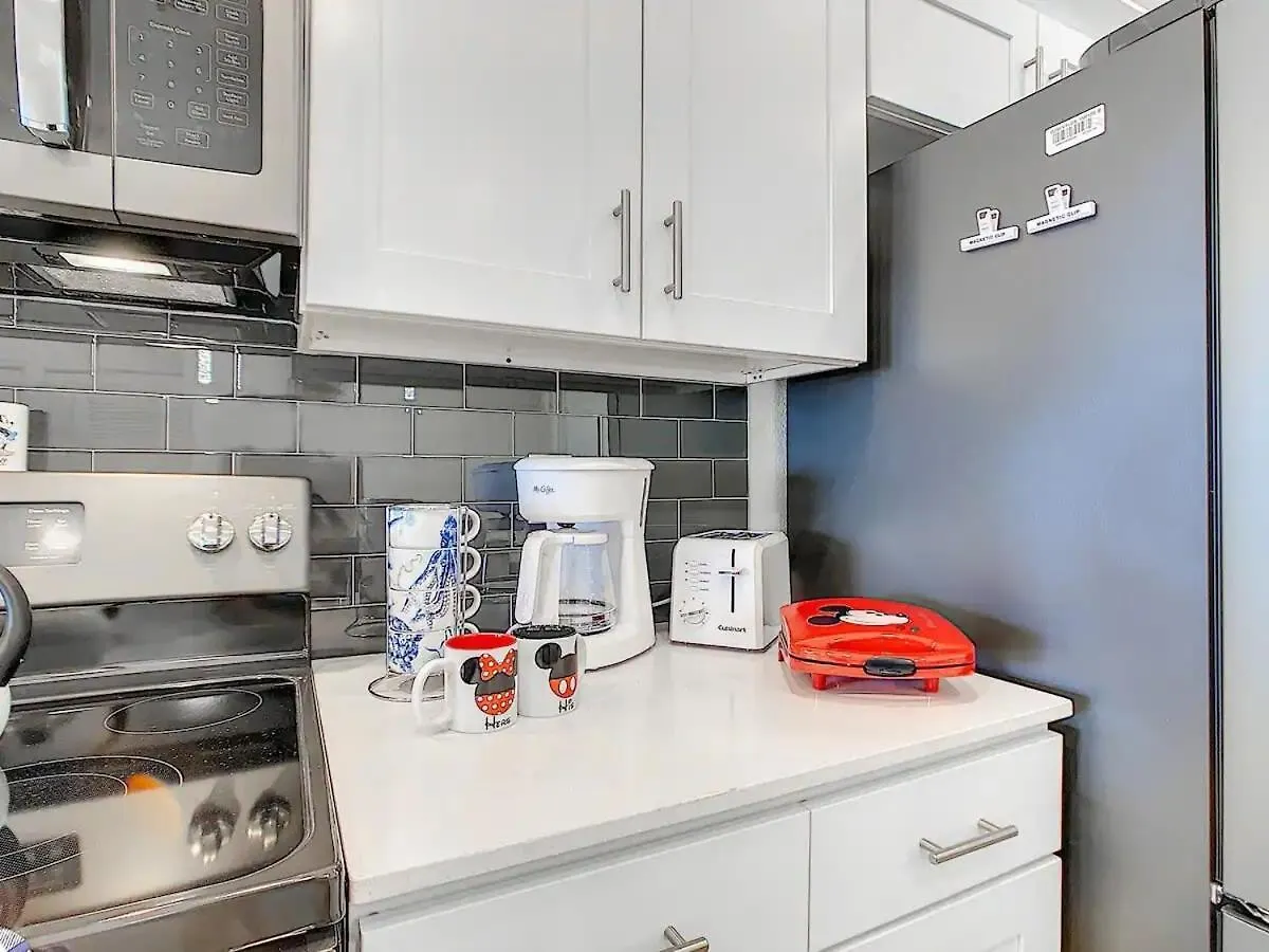 Terrific Thematic Lakeview 2b With 2 Clubhouses * Kissimmee
