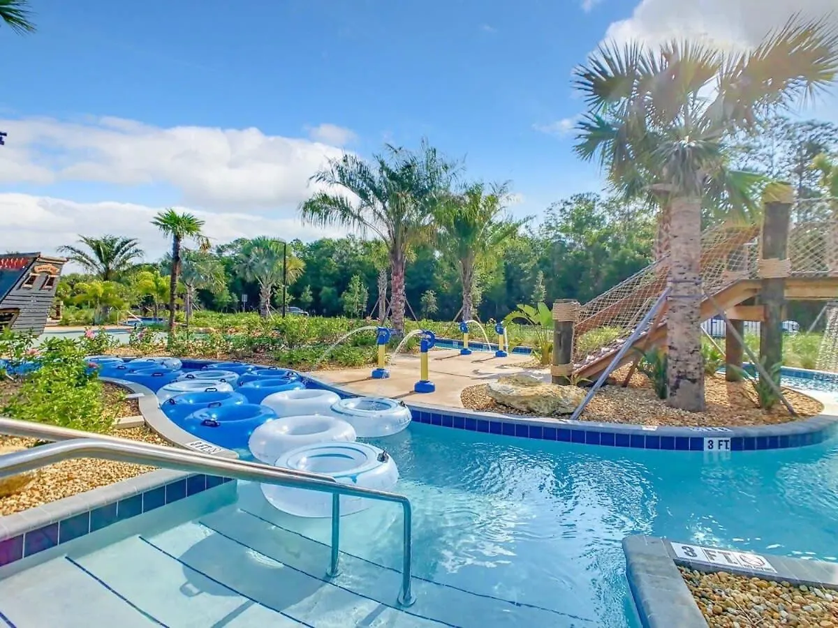 Fabulous Thematic 2br With Kids Splash Pad Holiday home