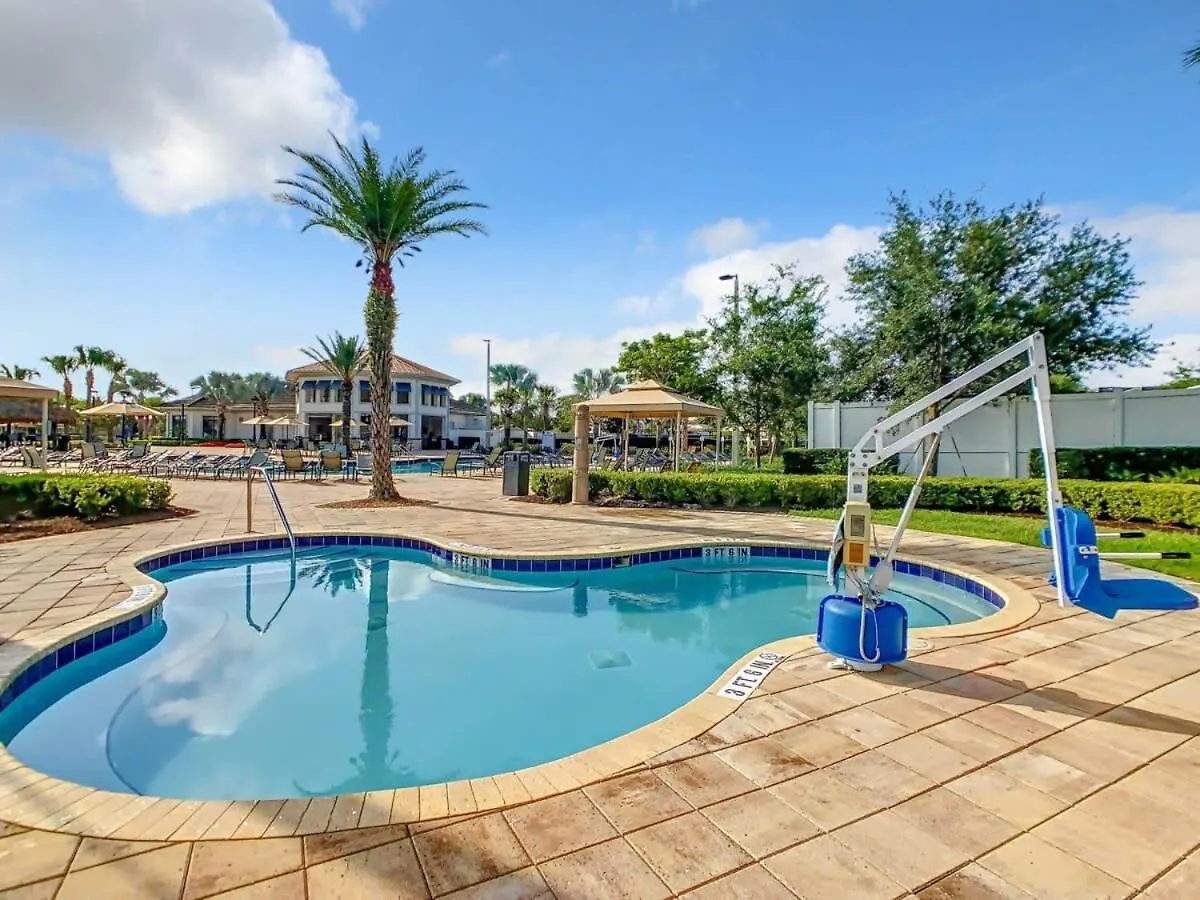 Fabulous Thematic 2br With Kids Splash Pad