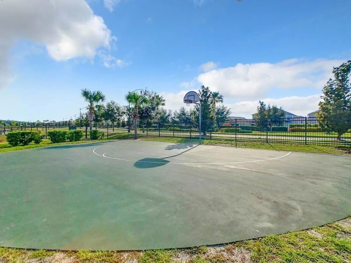 Fabulous Thematic 2br With Kids Splash Pad Holiday home
