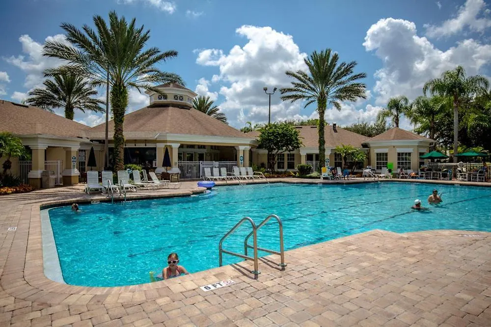 Windsor Palm 3 Miles To 4 Bedrooms *