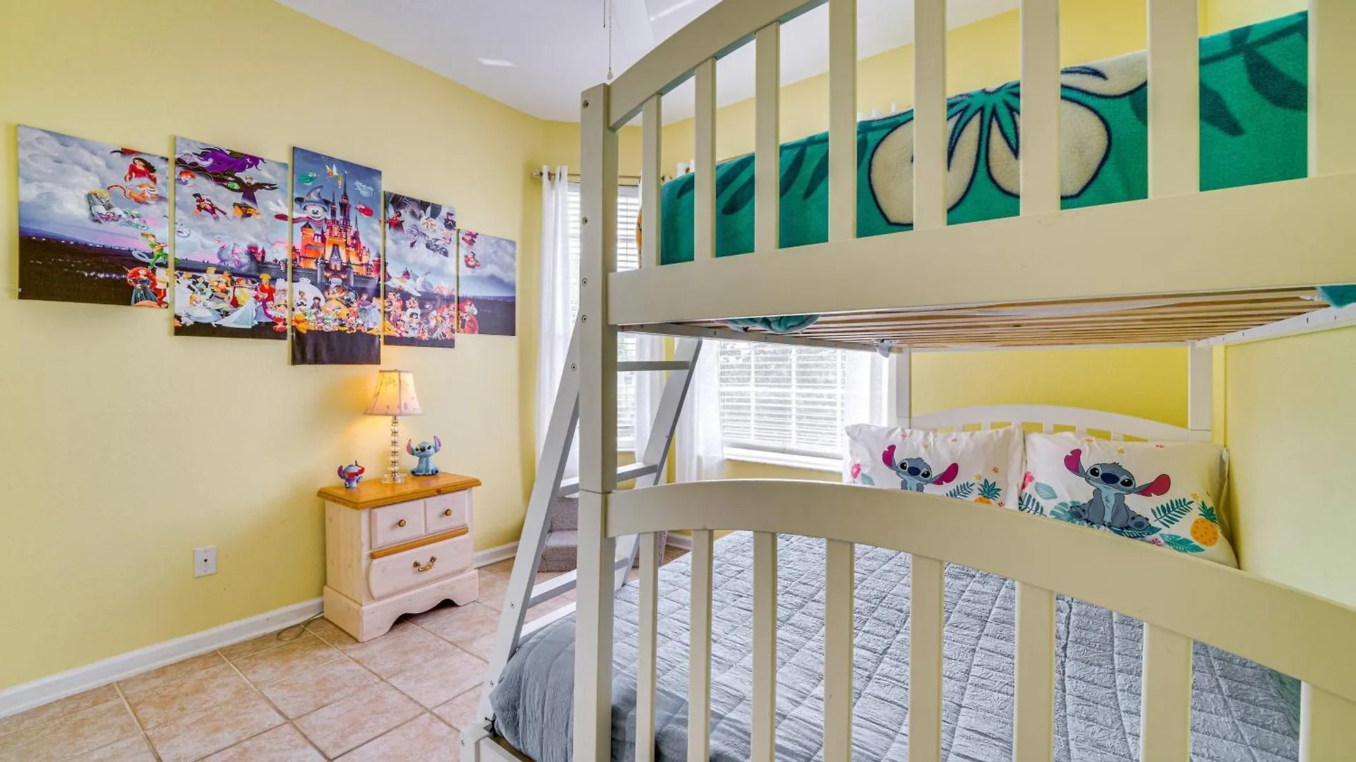 Vacation About 6 Mi To Disney! Apartment