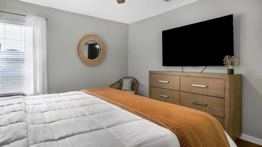 Lovely 7 Bed Pool With Game Room-8510phd Holiday home