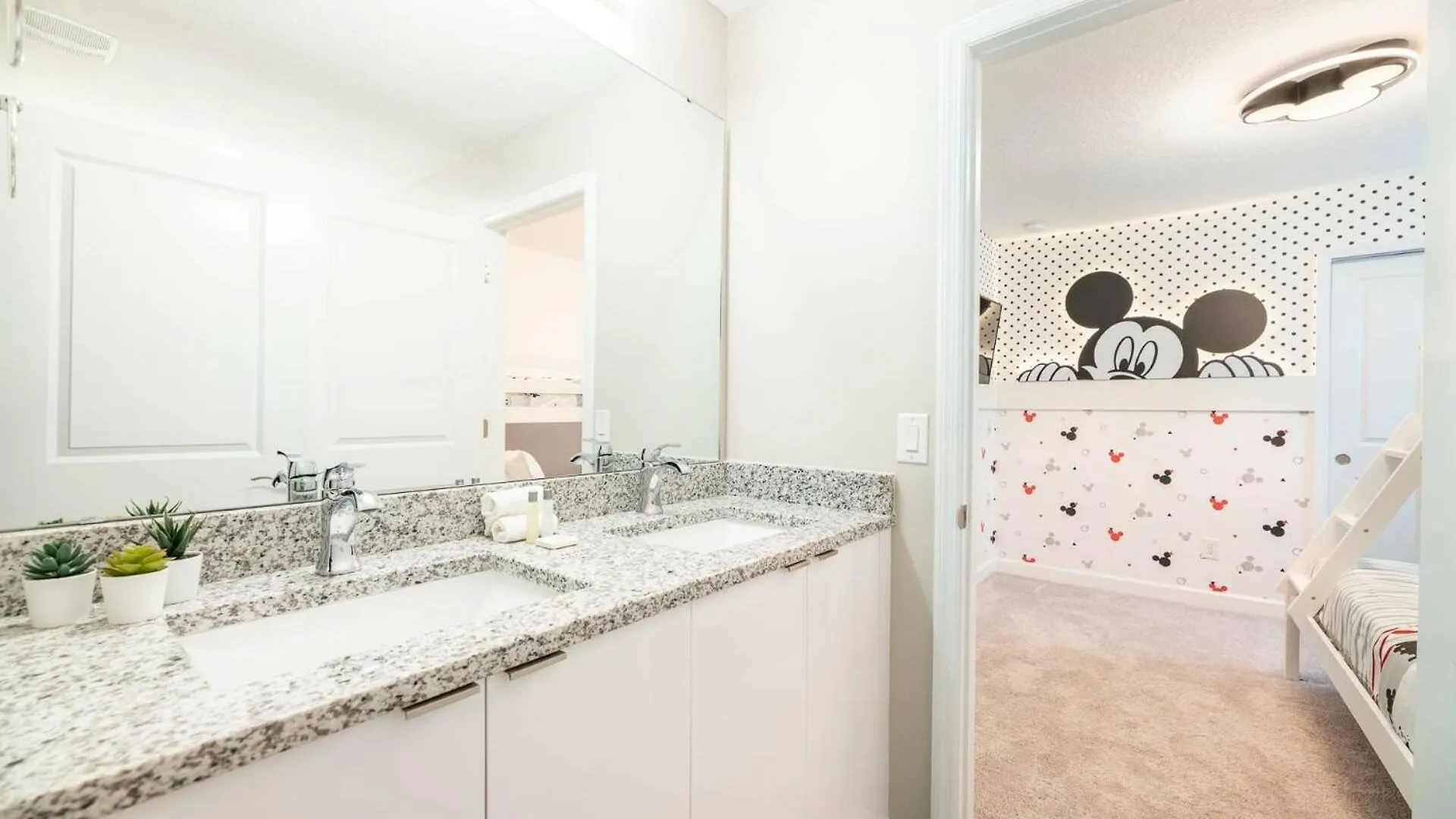 Holiday home 7988 Magical Vacation - 5 Bedrooms Kissimmee