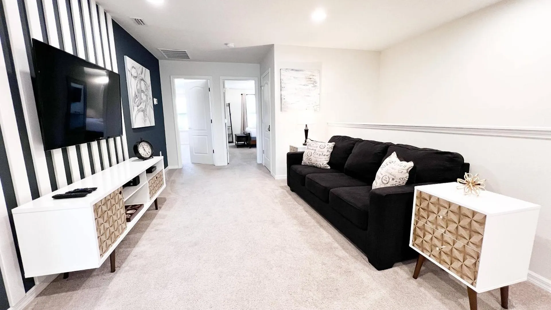 2442 Elegance At Windsor 5-bd Area Holiday home