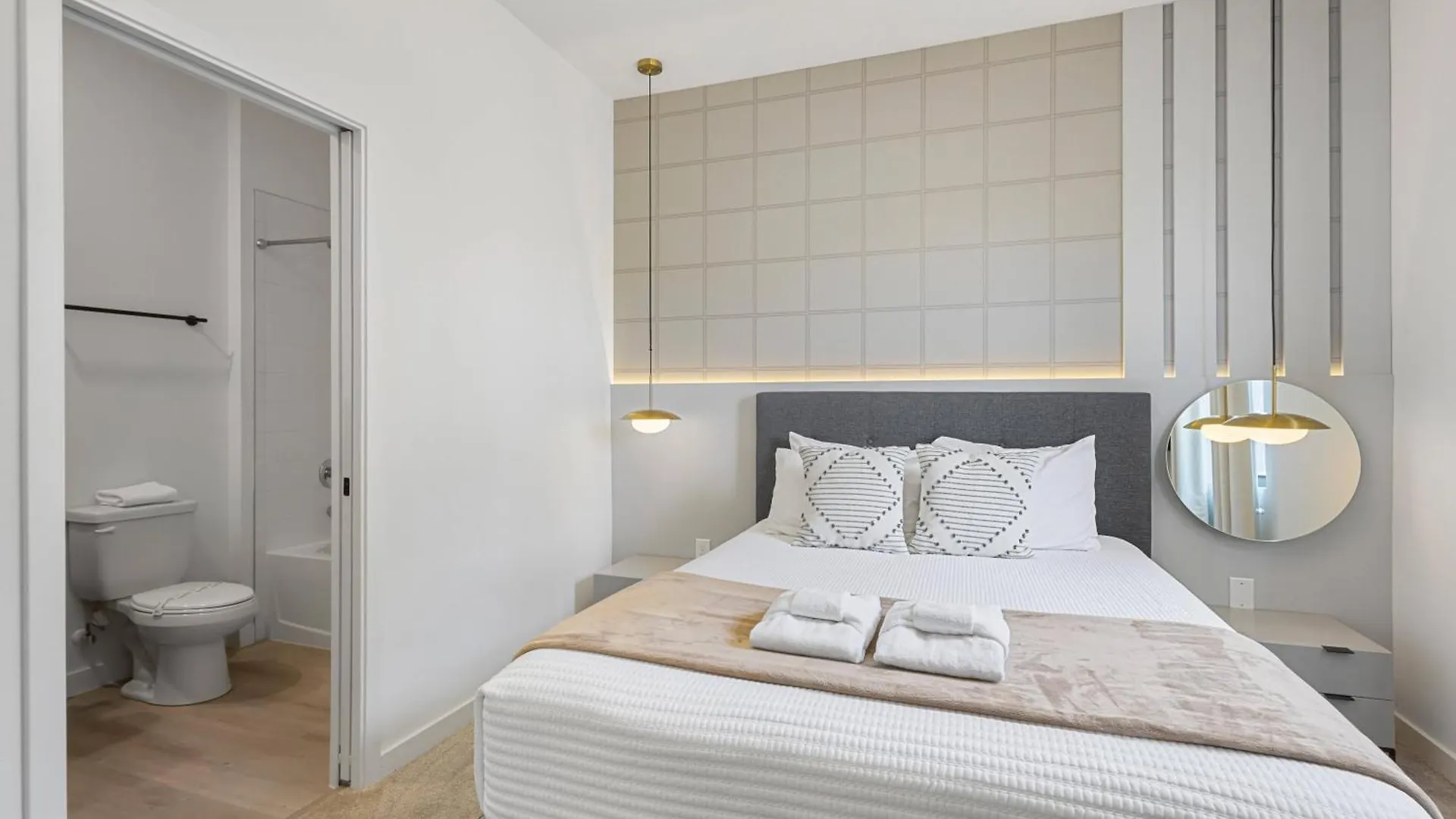 Holiday home 3240 Modern Comfort Townhouse *