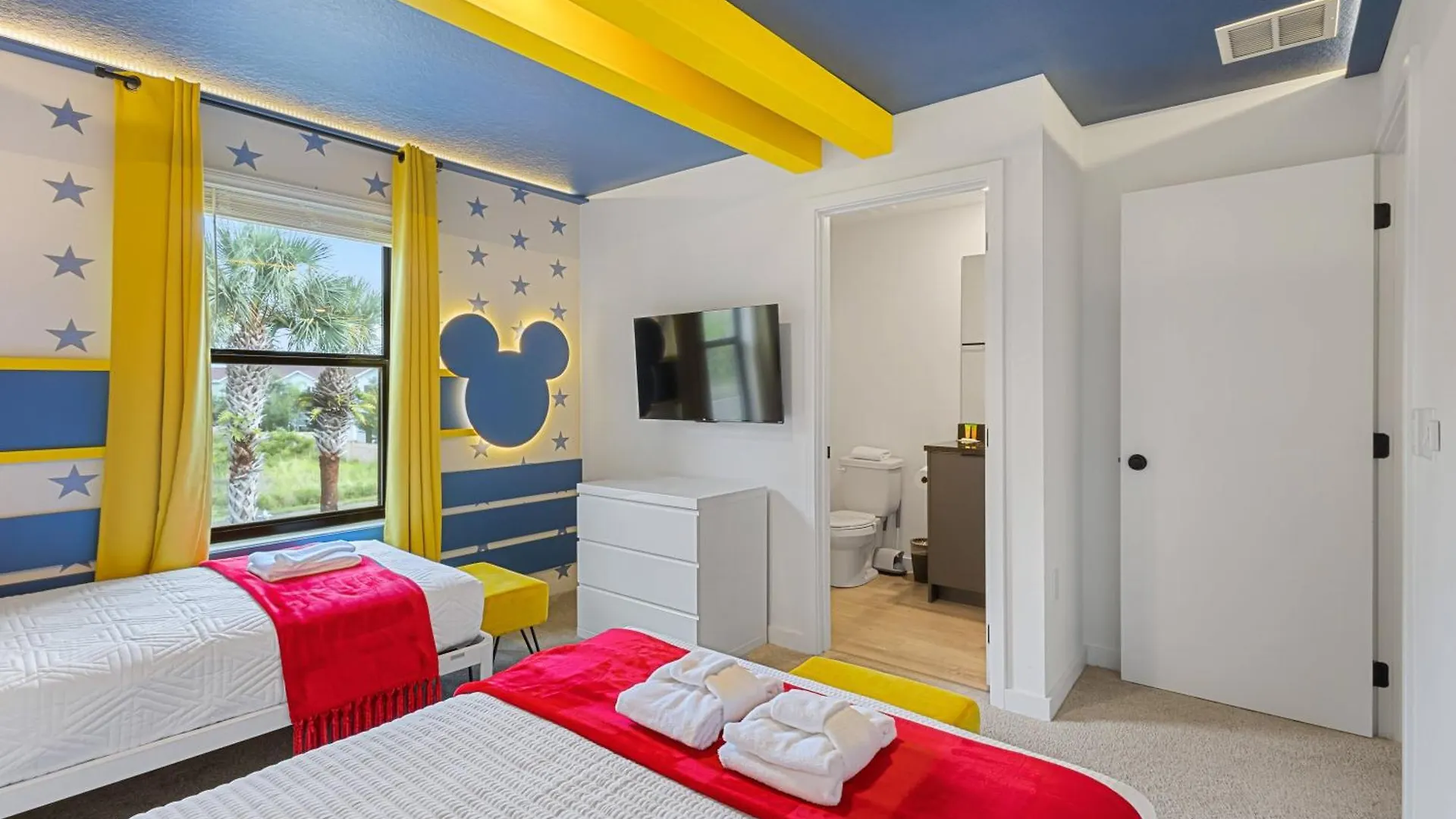3240 Modern Comfort Townhouse *