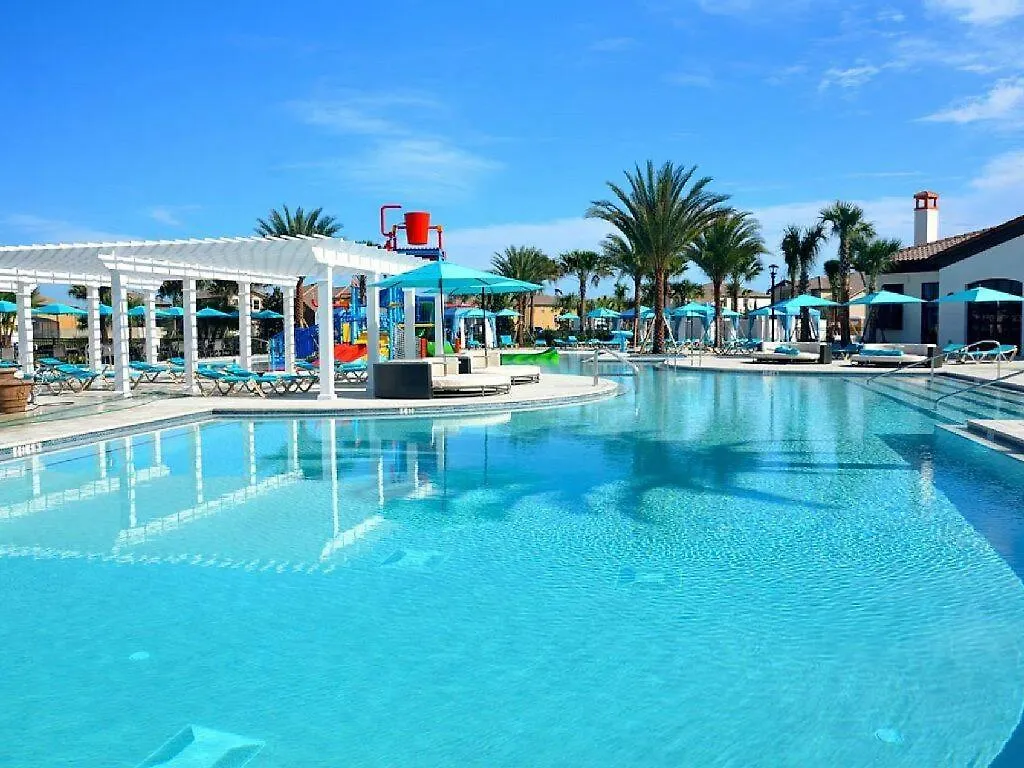Holiday home Gorgeous Themed Vacation With Pool Ww8915 *